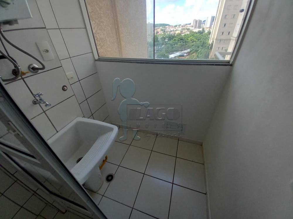 Alugar Apartamento / Padrão em Ribeirão Preto R$ 1.100,00 - Foto 5