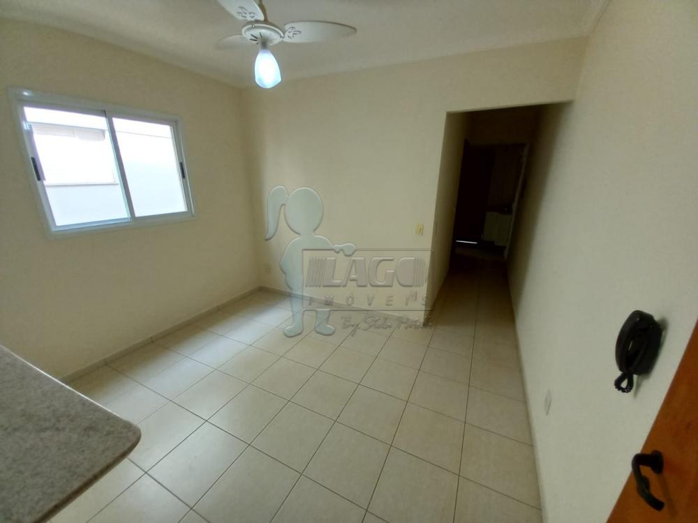 Alugar Apartamento / Padrão em Ribeirão Preto R$ 1.800,00 - Foto 1