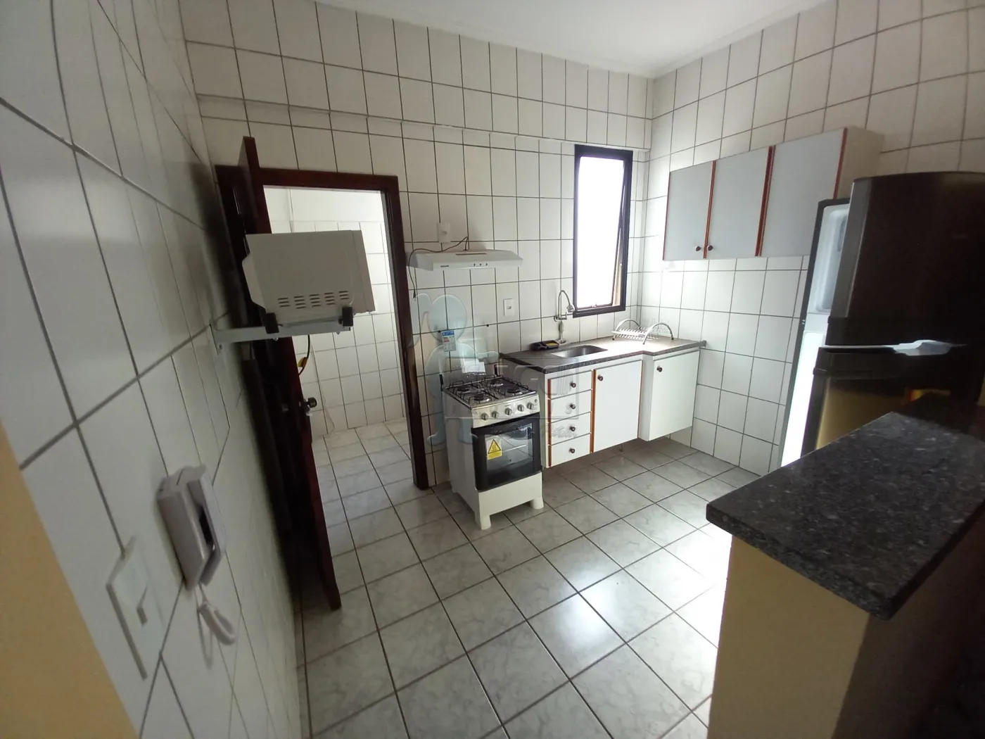 Alugar Apartamento / Padrão em Ribeirão Preto R$ 1.500,00 - Foto 5