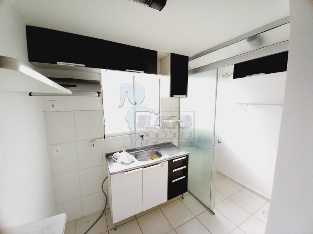 Alugar Apartamento / Padrão em Ribeirão Preto R$ 1.000,00 - Foto 2