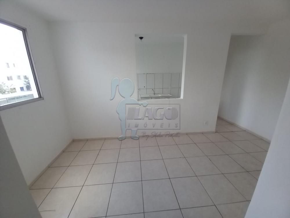 Alugar Apartamento / Padrão em Ribeirão Preto R$ 750,00 - Foto 2