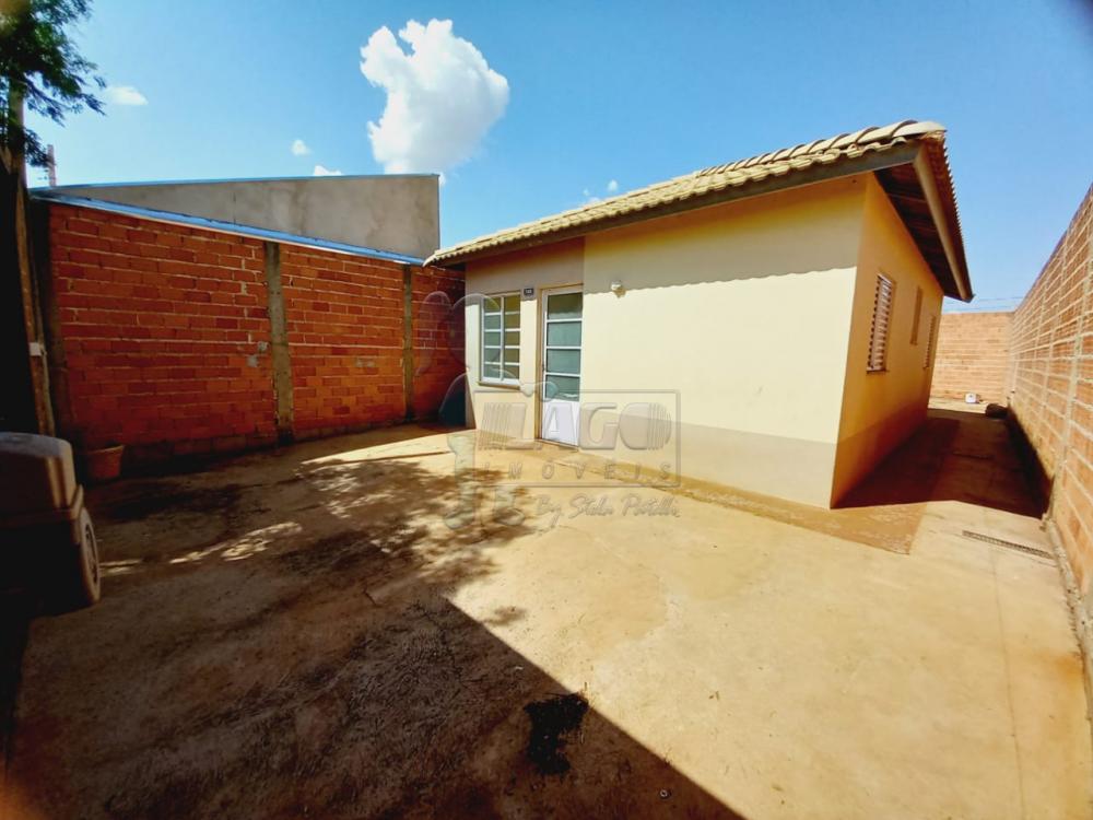 Alugar Casa / Padrão em Ribeirão Preto R$ 800,00 - Foto 9