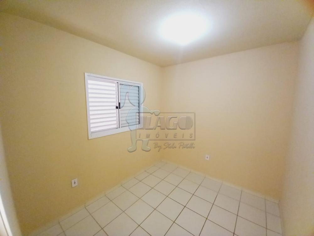 Alugar Casa / Padrão em Ribeirão Preto R$ 800,00 - Foto 6