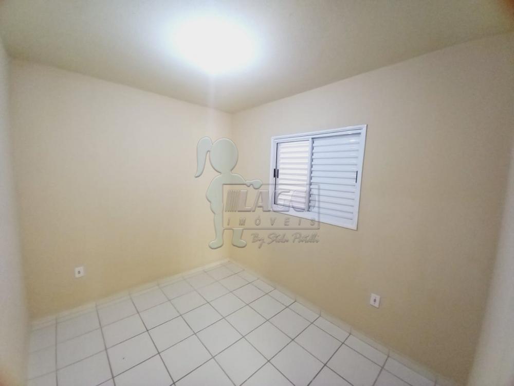 Alugar Casa / Padrão em Ribeirão Preto R$ 800,00 - Foto 5