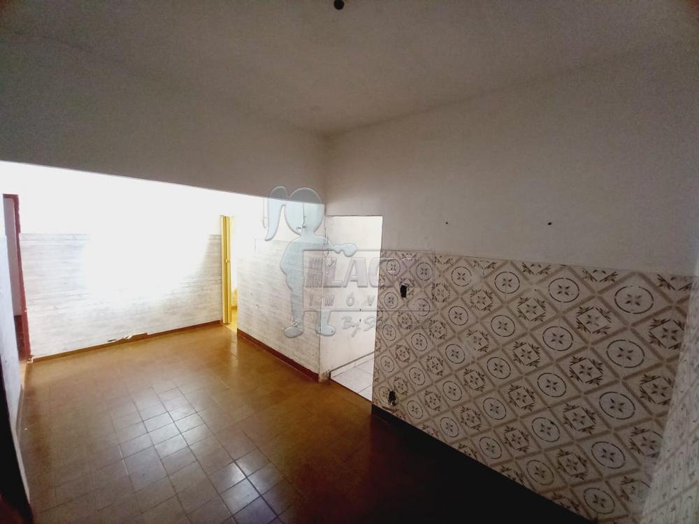 Alugar Casa / Padrão em Ribeirão Preto R$ 750,00 - Foto 3