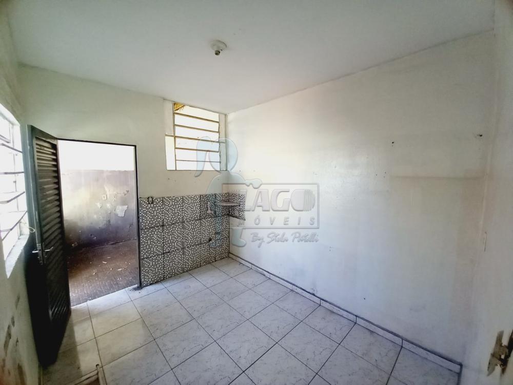 Alugar Casa / Padrão em Ribeirão Preto R$ 750,00 - Foto 9
