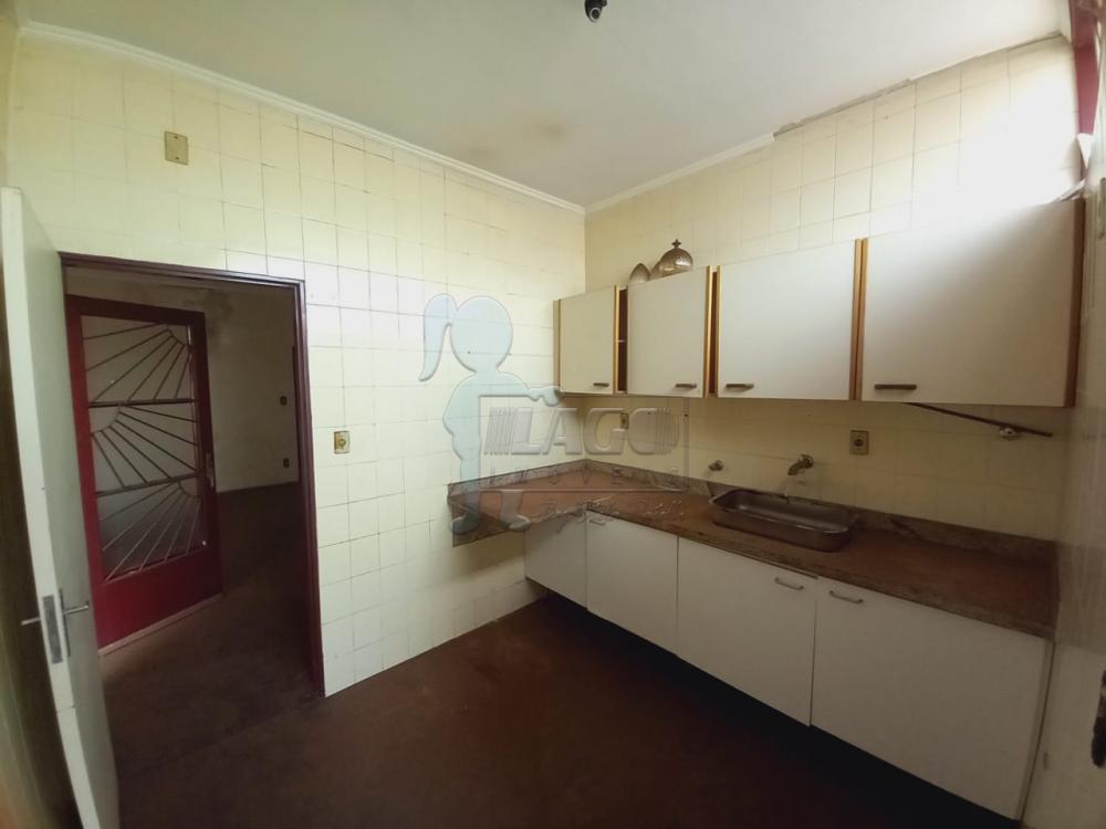 Alugar Casa / Padrão em Ribeirão Preto R$ 3.600,00 - Foto 3