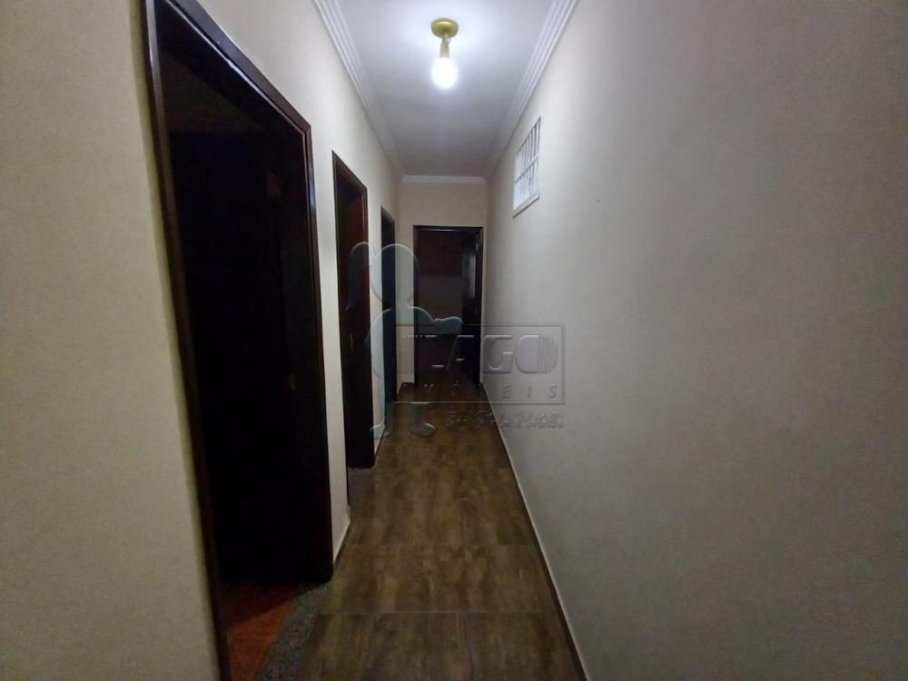 Alugar Casa / Padrão em Ribeirão Preto R$ 1.400,00 - Foto 4