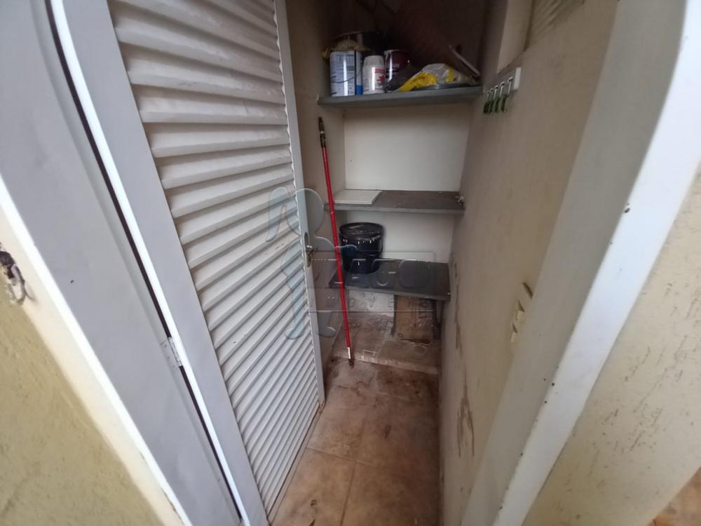 Alugar Casa / Padrão em Ribeirão Preto R$ 1.400,00 - Foto 16