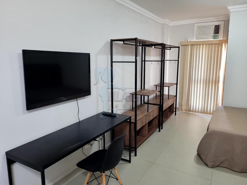 Comprar Apartamento / Padrão em Ribeirão Preto - Foto 2