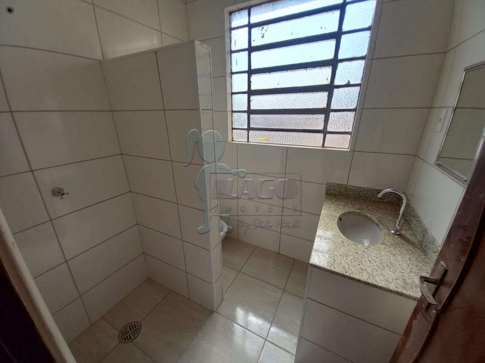 Alugar Casa / Padrão em Ribeirão Preto R$ 1.200,00 - Foto 5