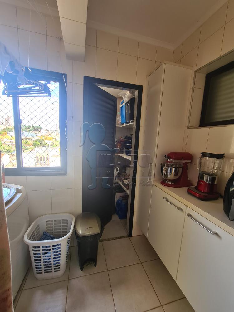 Alugar Apartamentos / Padrão em Ribeirão Preto R$ 2.950,00 - Foto 5