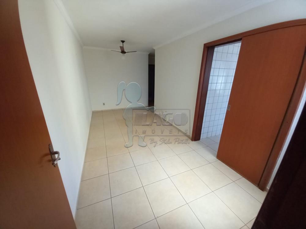 Alugar Apartamento / Padrão em Ribeirão Preto R$ 1.000,00 - Foto 1