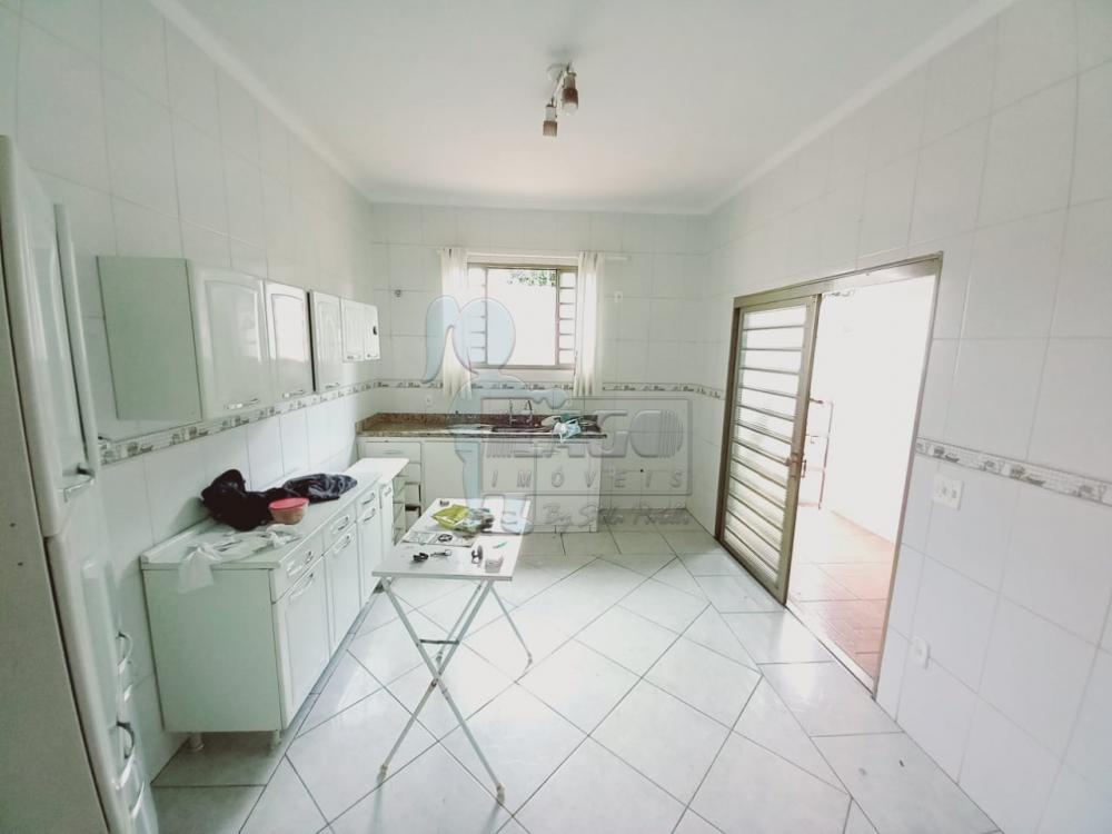 Alugar Casa / Padrão em Ribeirão Preto R$ 2.300,00 - Foto 14