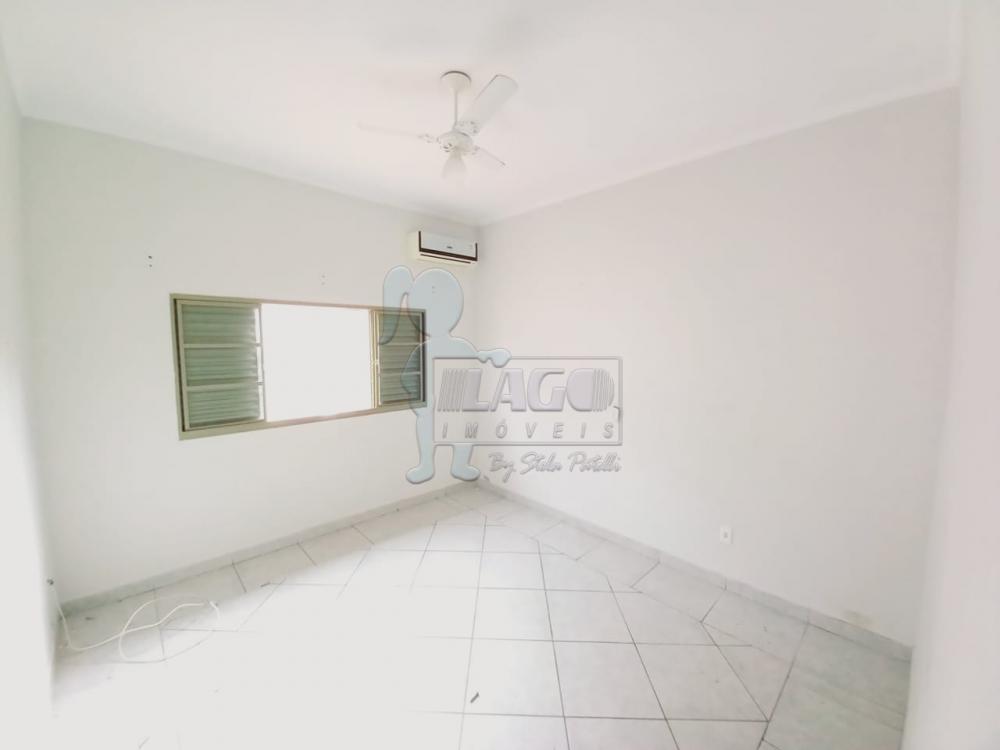 Alugar Casa / Padrão em Ribeirão Preto R$ 2.300,00 - Foto 5