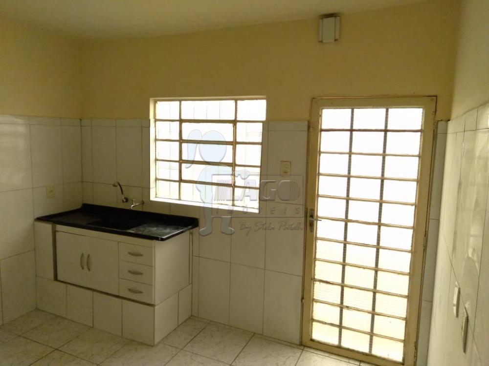 Alugar Casa / Padrão em Ribeirão Preto R$ 850,00 - Foto 6