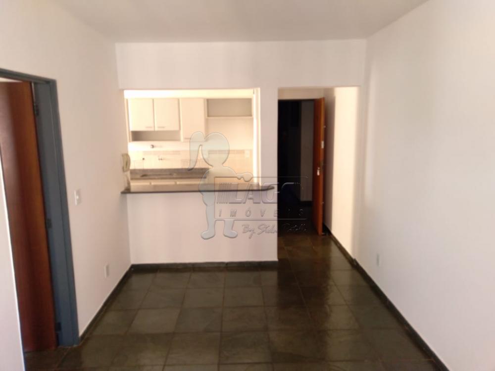 Alugar Apartamento / Padrão em Ribeirão Preto R$ 800,00 - Foto 1