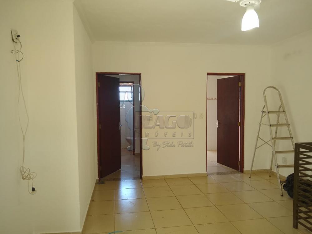 Alugar Casa / Padrão em Cravinhos R$ 1.200,00 - Foto 1