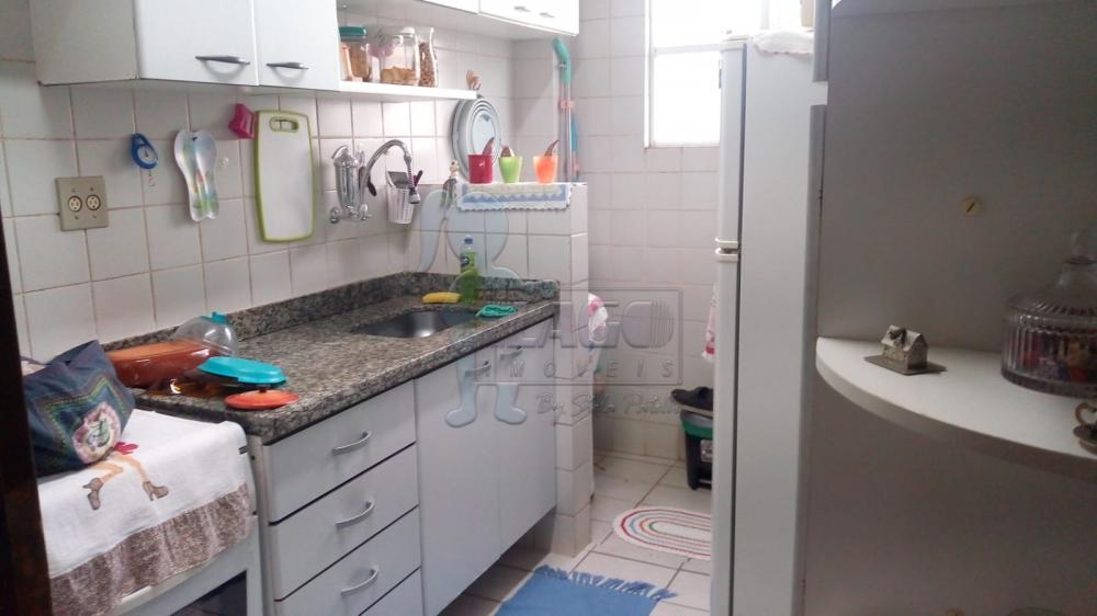 Comprar Apartamento / Padrão em Ribeirão Preto R$ 210.000,00 - Foto 1