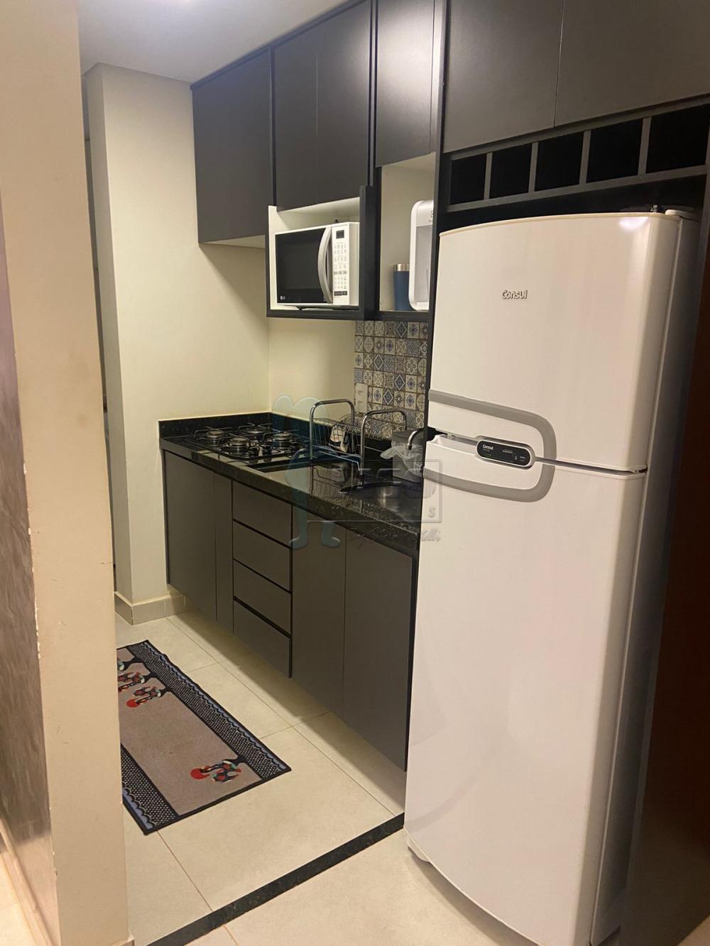 Alugar Apartamento / Padrão em Ribeirão Preto R$ 2.400,00 - Foto 4