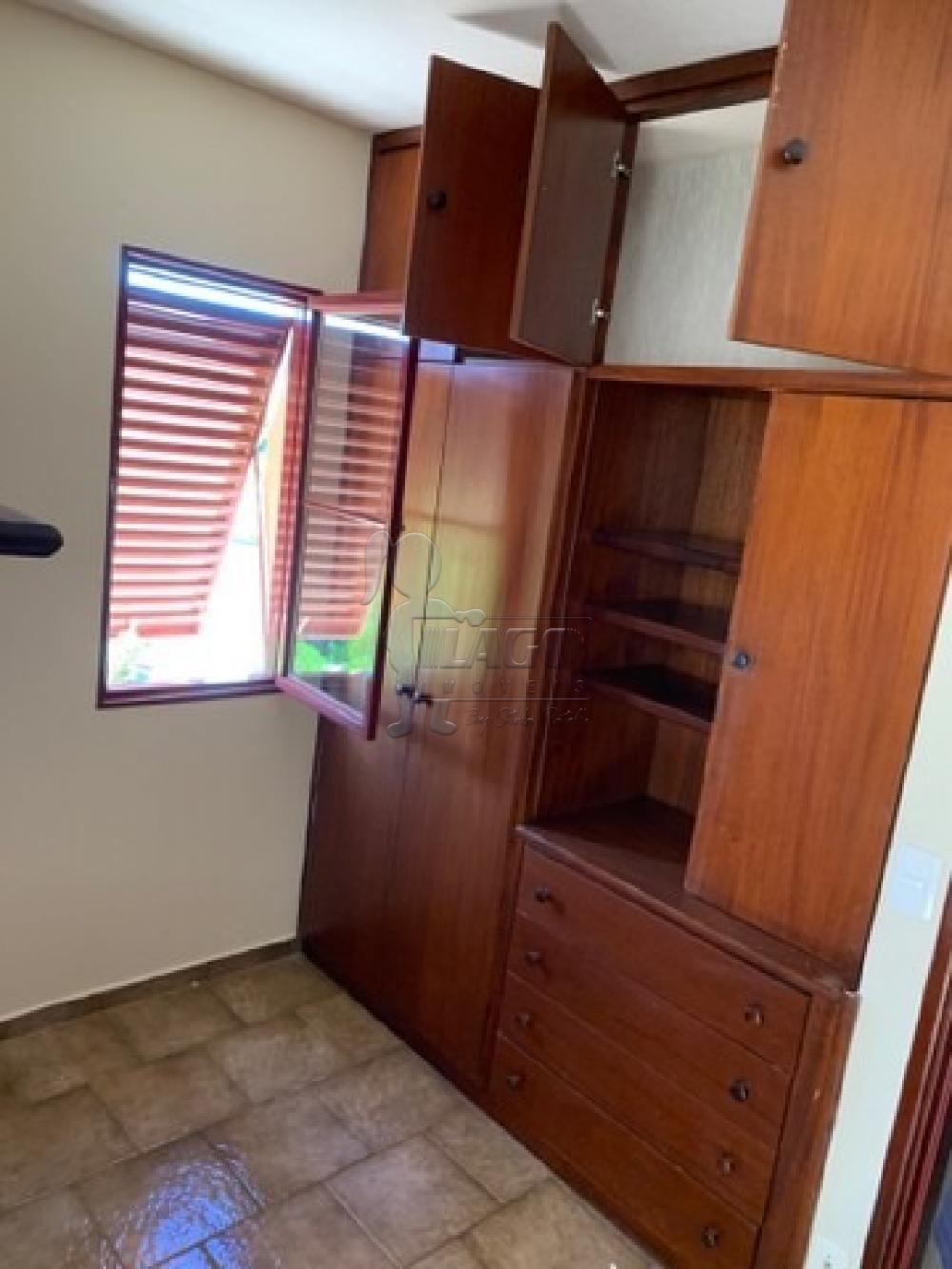 Alugar Apartamento / Padrão em Ribeirão Preto R$ 1.200,00 - Foto 4