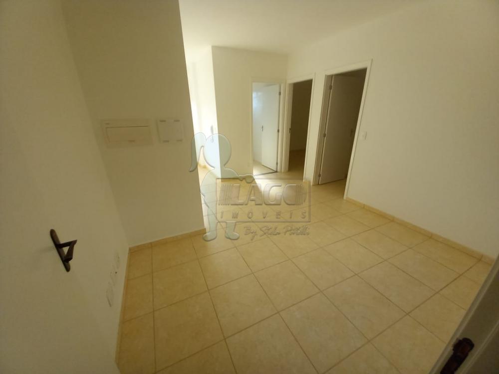 Alugar Apartamentos / Padrão em Ribeirão Preto R$ 1.100,00 - Foto 1