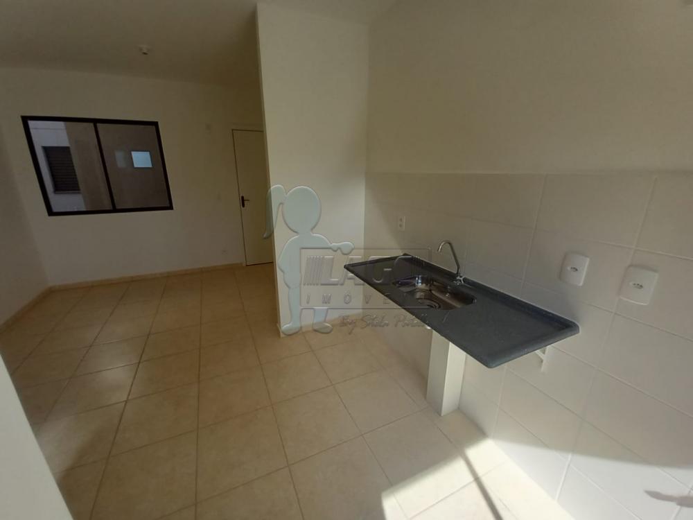 Alugar Apartamentos / Padrão em Ribeirão Preto R$ 1.100,00 - Foto 4