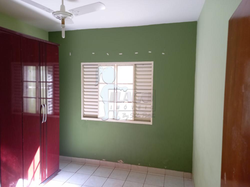 Alugar Casa / Padrão em Ribeirão Preto R$ 800,00 - Foto 3