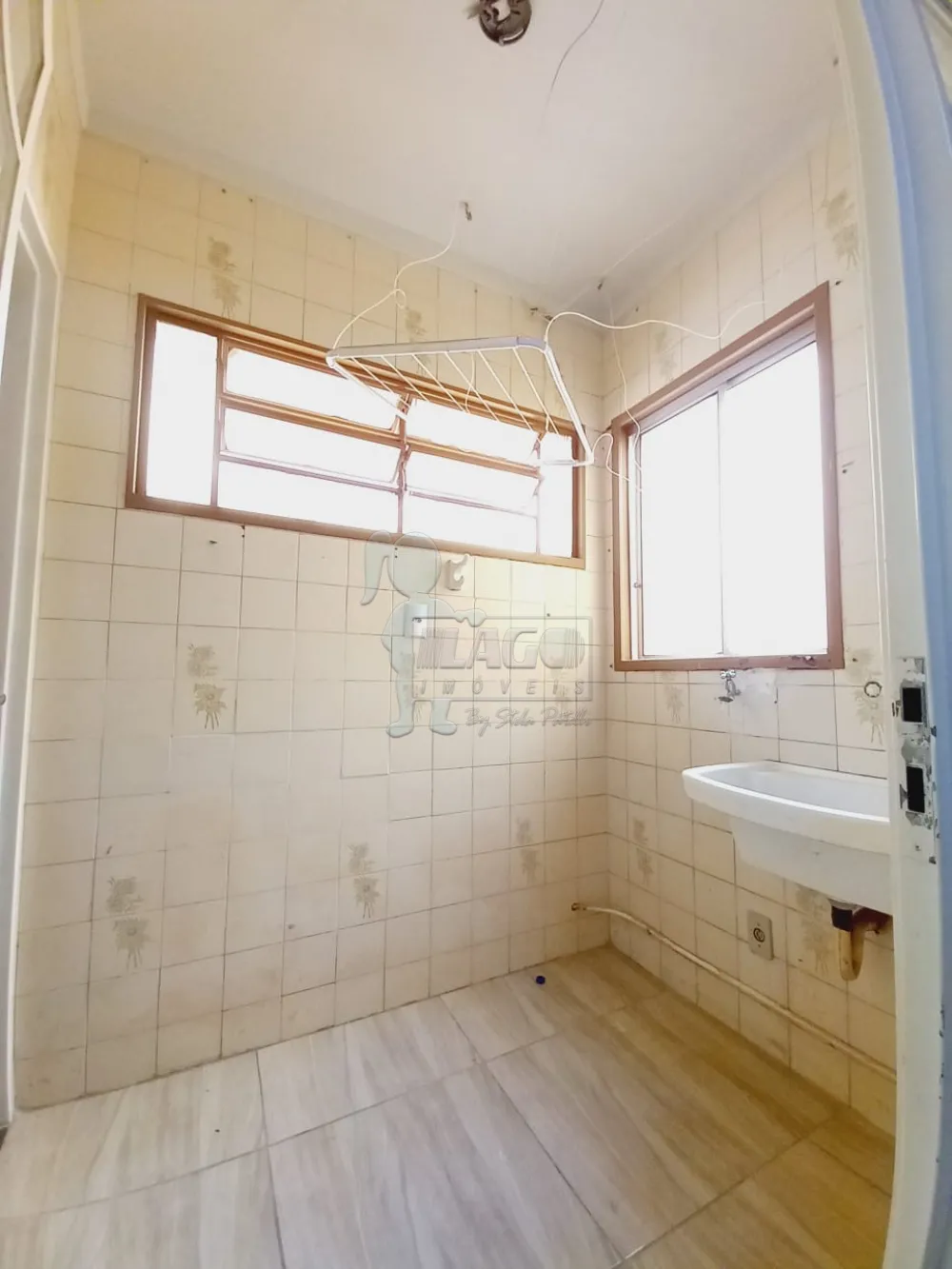 Alugar Apartamento / Padrão em Ribeirão Preto R$ 1.000,00 - Foto 4