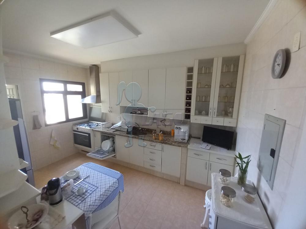 Alugar Apartamento / Padrão em Ribeirão Preto R$ 1.950,00 - Foto 6