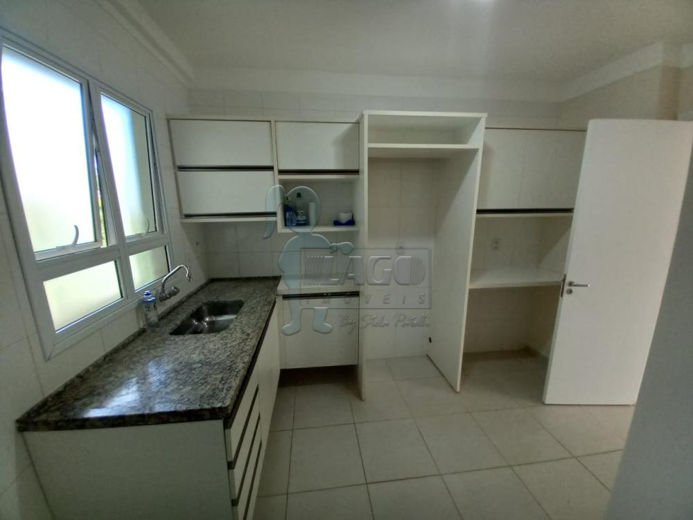 Alugar Apartamento / Padrão em Ribeirão Preto R$ 3.300,00 - Foto 2