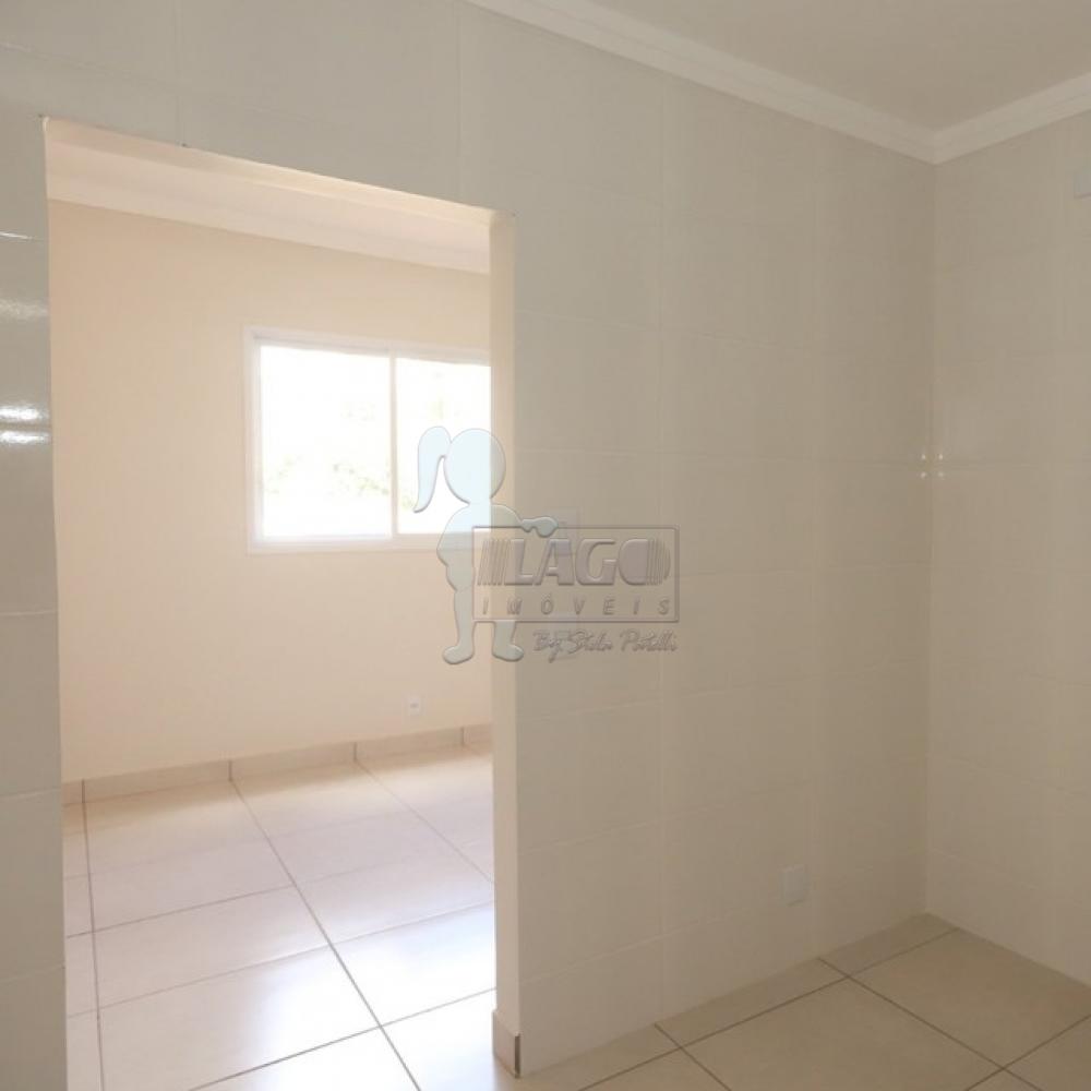 Alugar Apartamento / Padrão em Ribeirão Preto R$ 1.250,00 - Foto 5