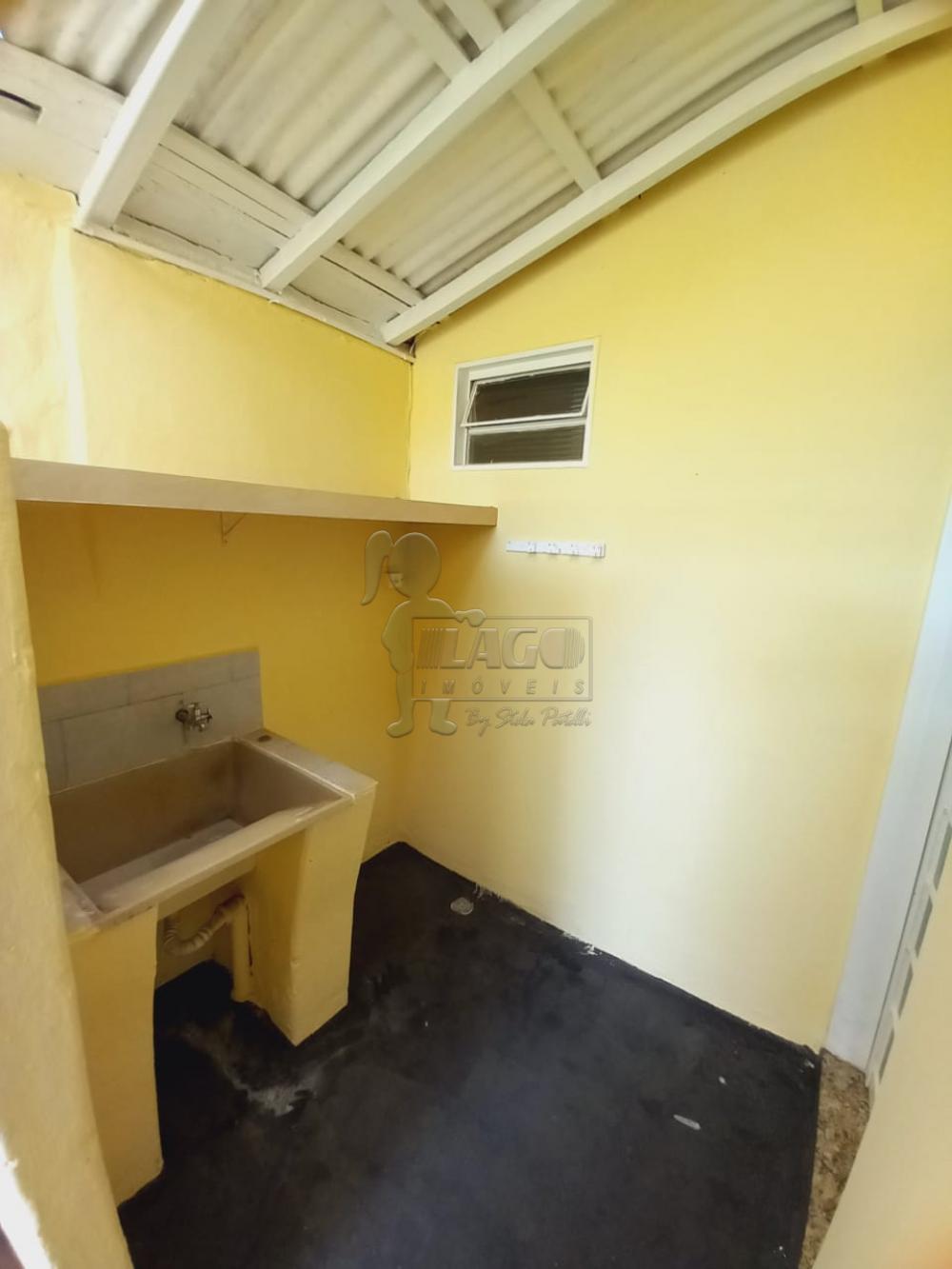 Alugar Casa / Padrão em Ribeirão Preto R$ 800,00 - Foto 7