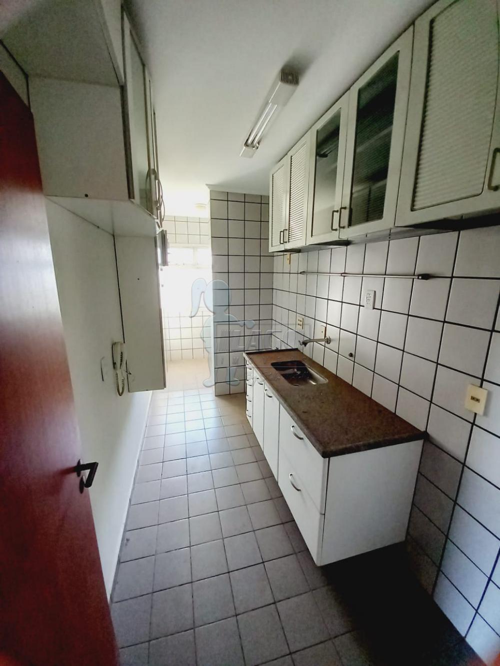 Alugar Apartamento / Padrão em Ribeirão Preto R$ 1.350,00 - Foto 4