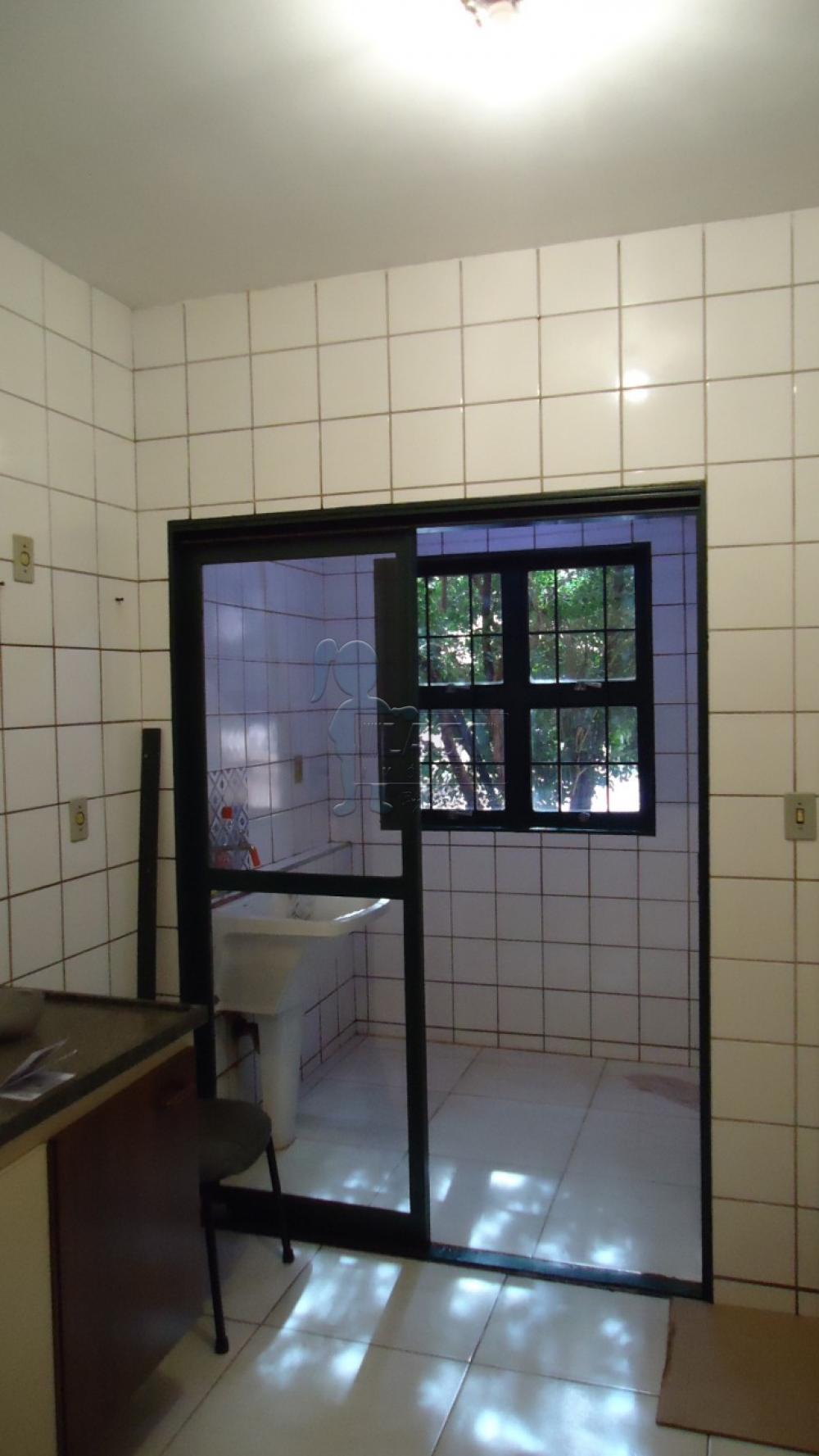 Comprar Apartamentos / Padrão em Ribeirão Preto R$ 250.000,00 - Foto 32