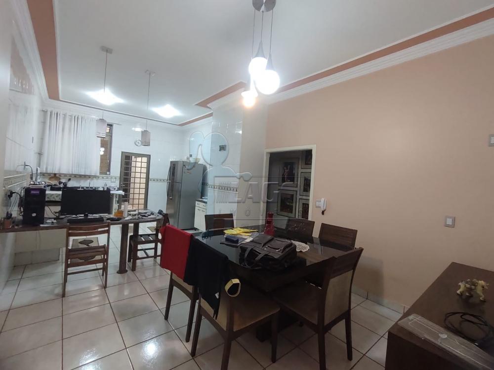 Alugar Casa / Padrão em Ribeirão Preto R$ 1.700,00 - Foto 5