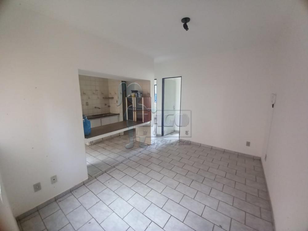 Alugar Apartamento / Padrão em Ribeirão Preto R$ 850,00 - Foto 2