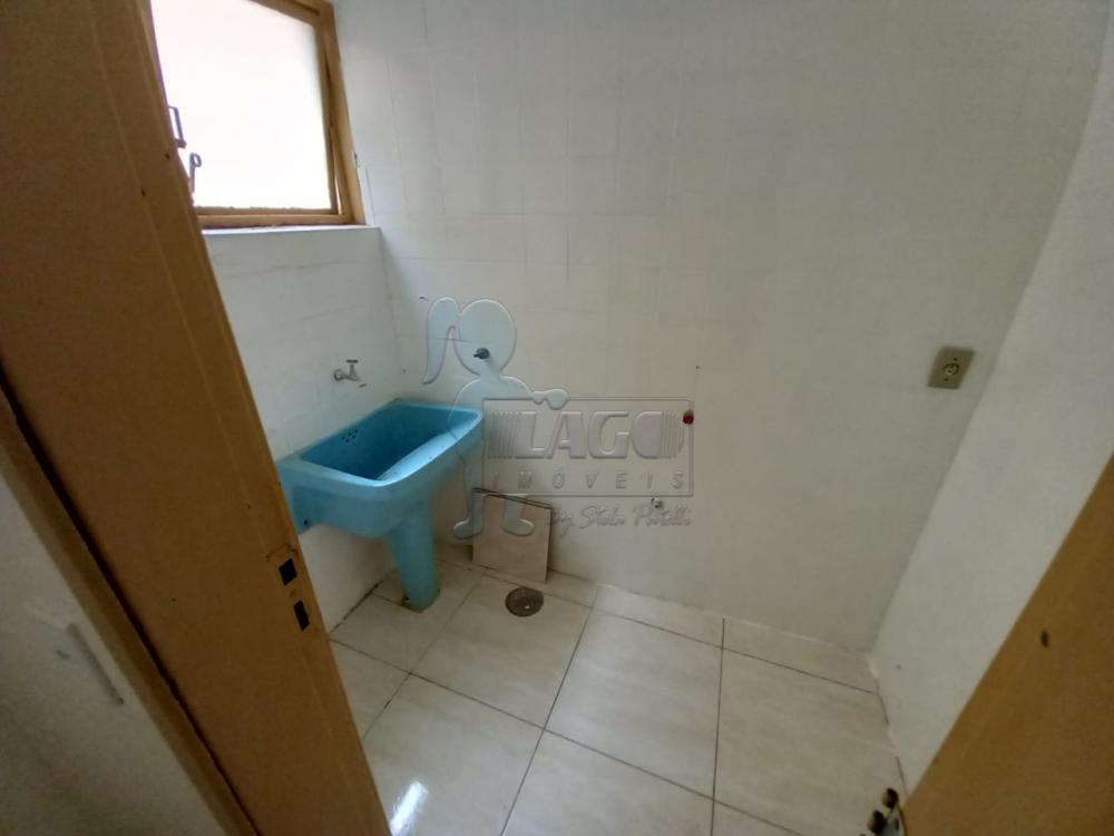 Alugar Apartamentos / Padrão em Ribeirão Preto R$ 700,00 - Foto 4