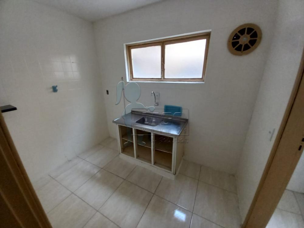 Alugar Apartamento / Padrão em Ribeirão Preto R$ 700,00 - Foto 5