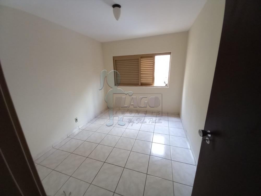 Alugar Apartamento / Padrão em Ribeirão Preto R$ 700,00 - Foto 3