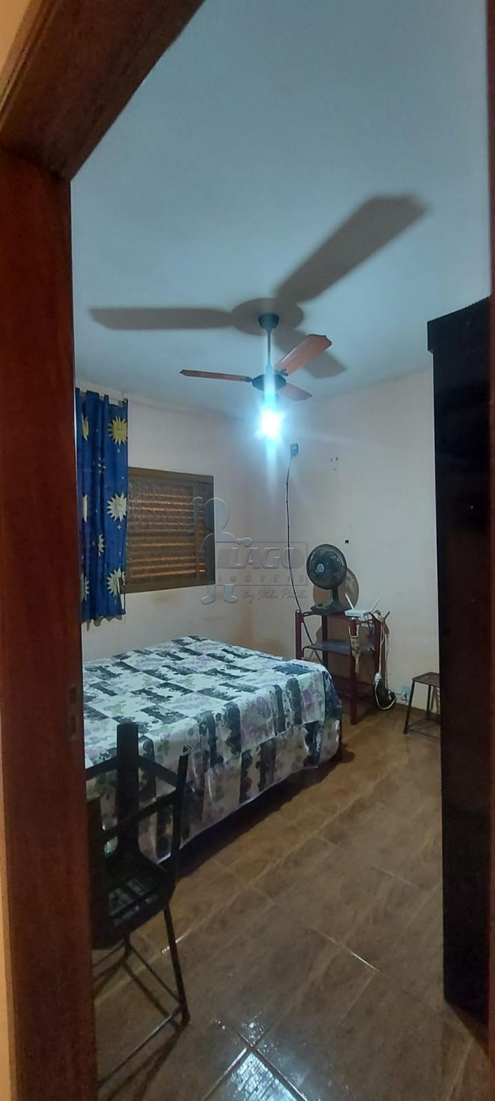 Alugar Casa / Padrão em Ribeirão Preto R$ 1.300,00 - Foto 9