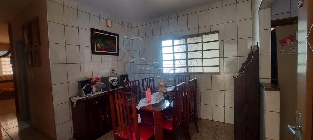 Alugar Casa / Padrão em Ribeirão Preto R$ 1.300,00 - Foto 14