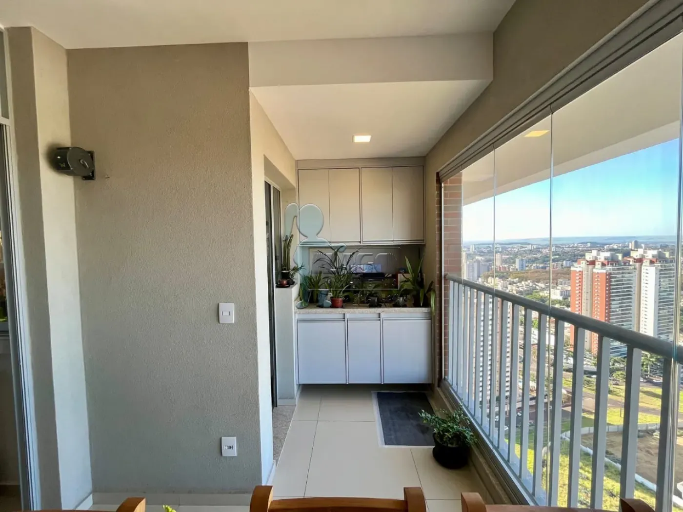 Comprar Apartamento / Padrão em Ribeirão Preto R$ 665.000,00 - Foto 5