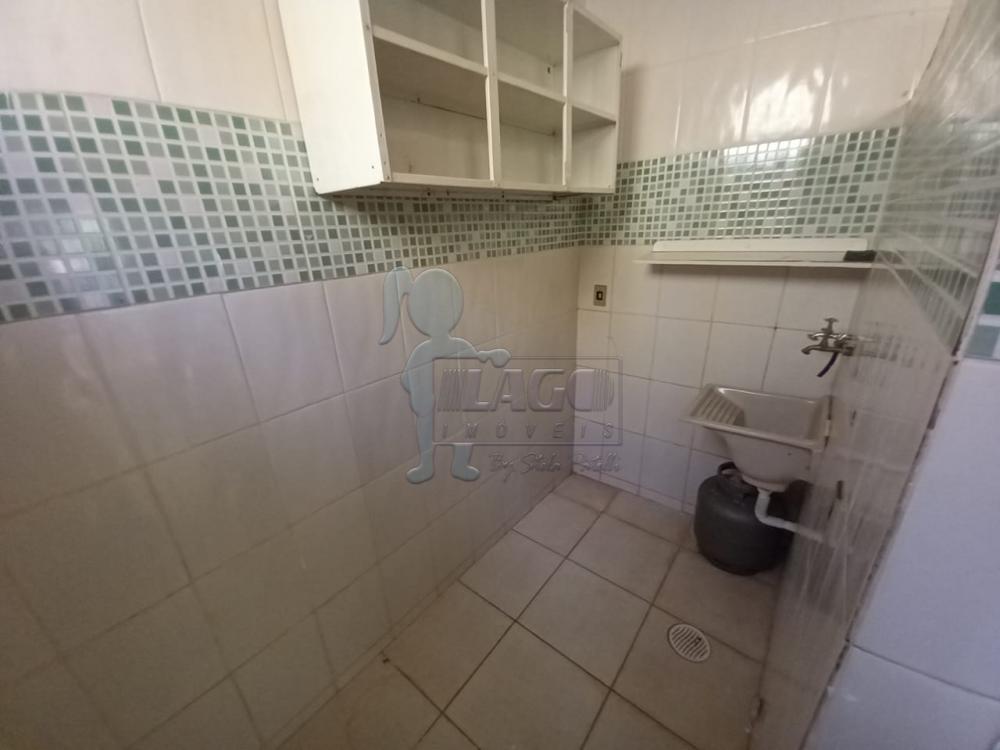 Alugar Casa / Padrão em Ribeirão Preto R$ 990,00 - Foto 5