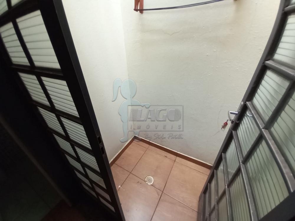 Alugar Casa / Padrão em Ribeirão Preto R$ 990,00 - Foto 11