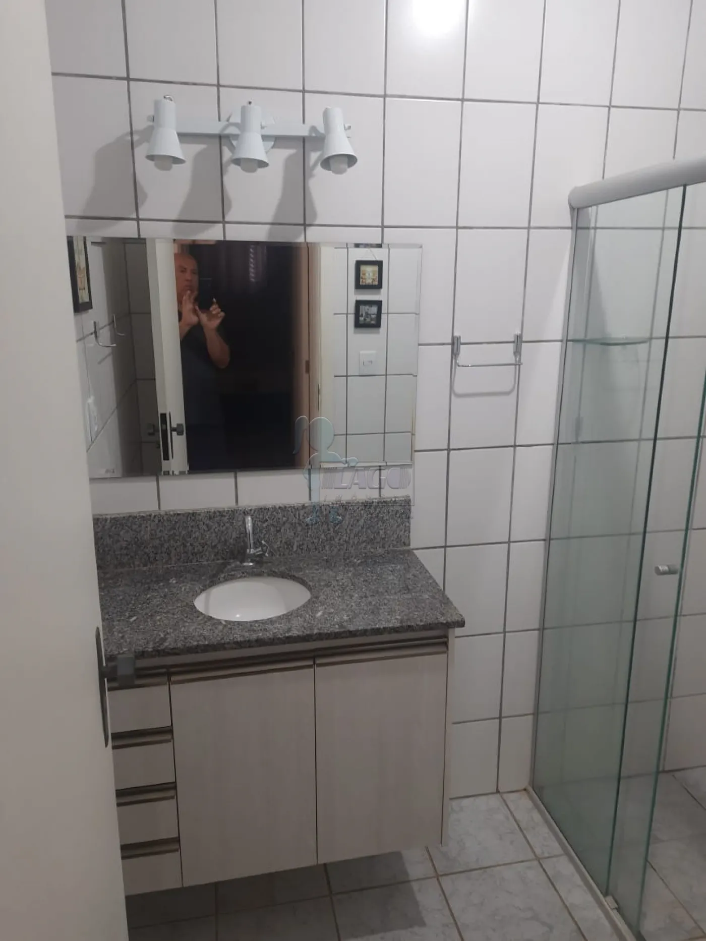 Alugar Apartamento / Padrão em Ribeirão Preto R$ 1.200,00 - Foto 12