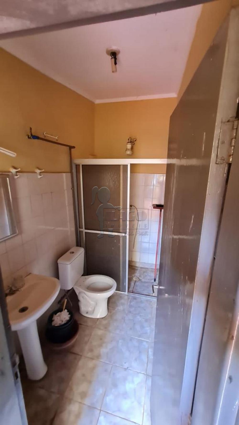 Alugar Casa / Padrão em Ribeirão Preto R$ 1.600,00 - Foto 18