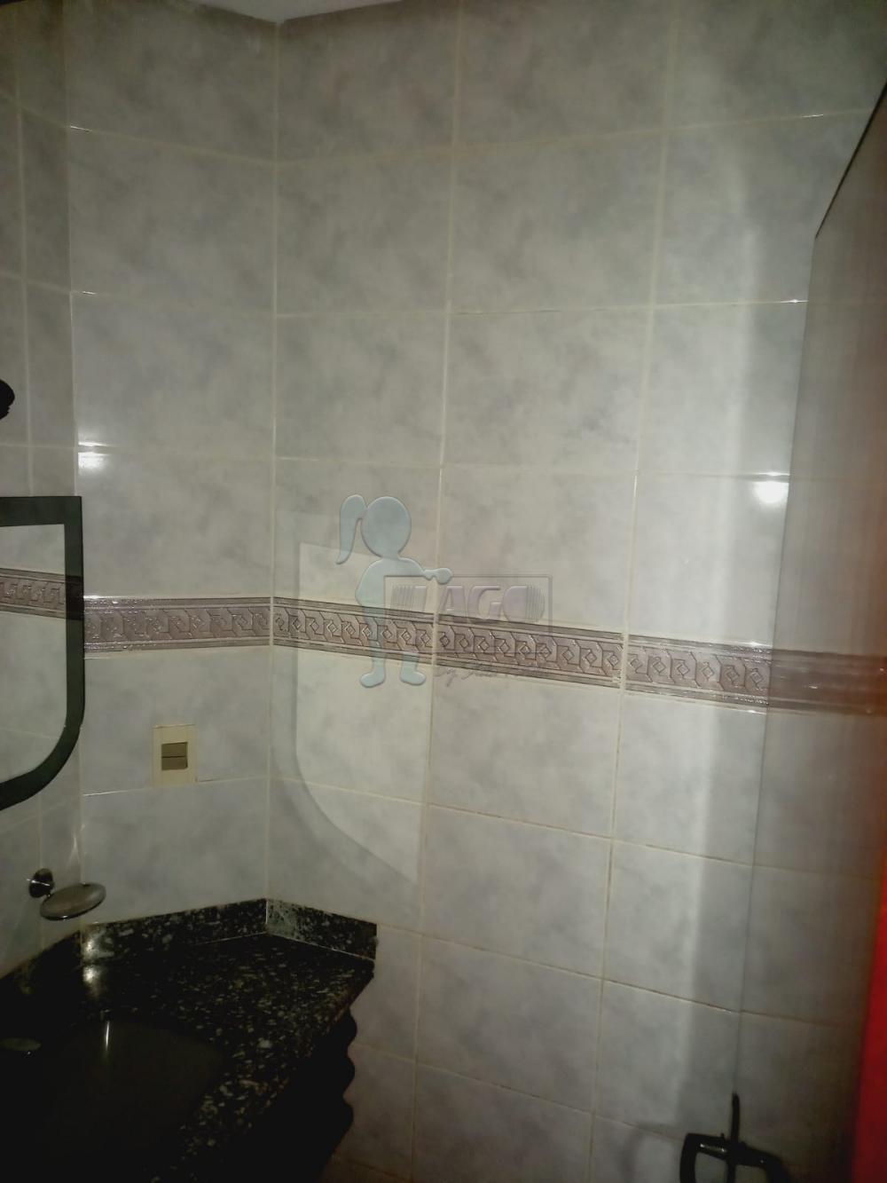 Alugar Apartamento / Padrão em Ribeirão Preto R$ 800,00 - Foto 10