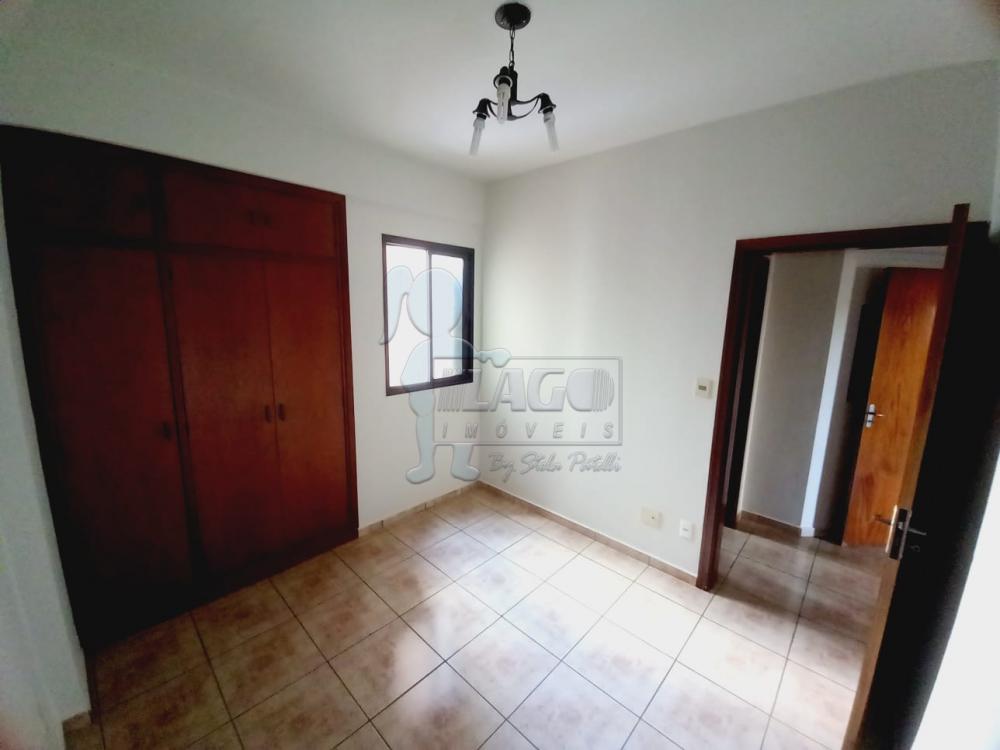 Alugar Apartamento / Padrão em Ribeirão Preto R$ 800,00 - Foto 16