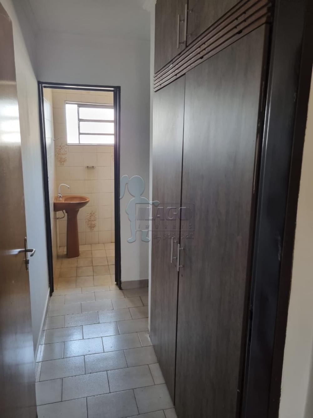 Alugar Casa / Padrão em Ribeirão Preto R$ 1.700,00 - Foto 9